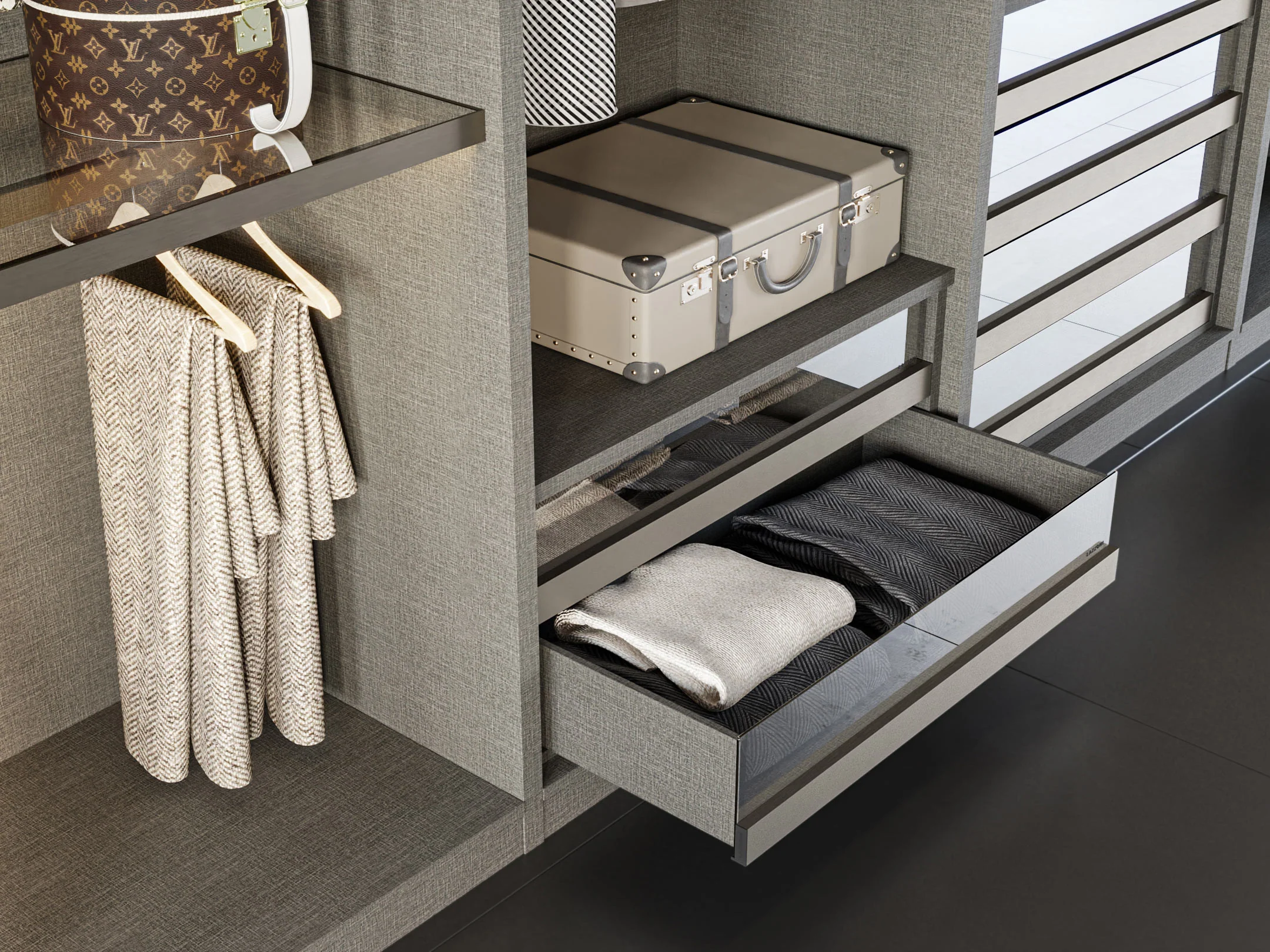 Vetrina Fluted Closet - Image 10